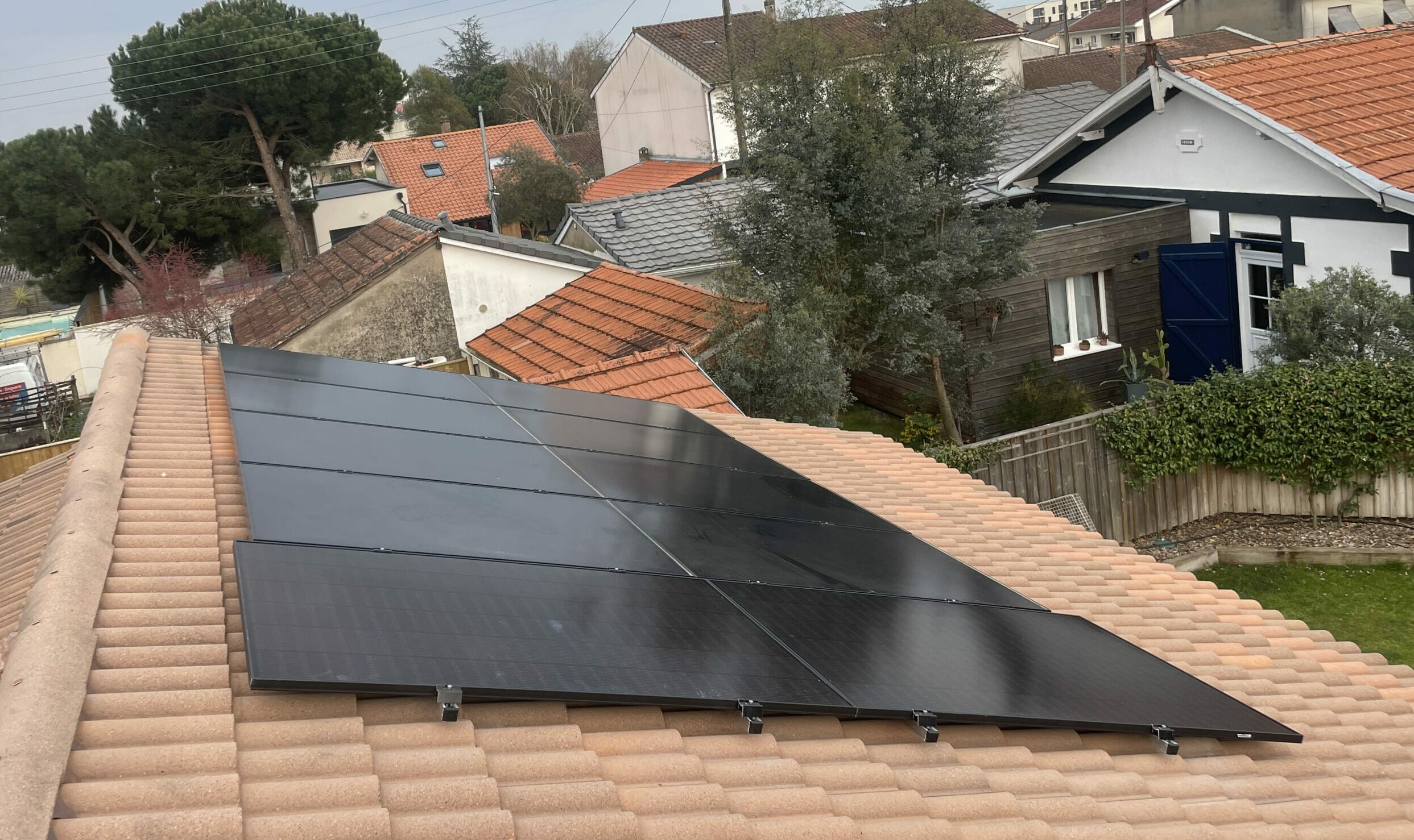 Installation de panneaux solaires par Solanov à Villenave d Ornon